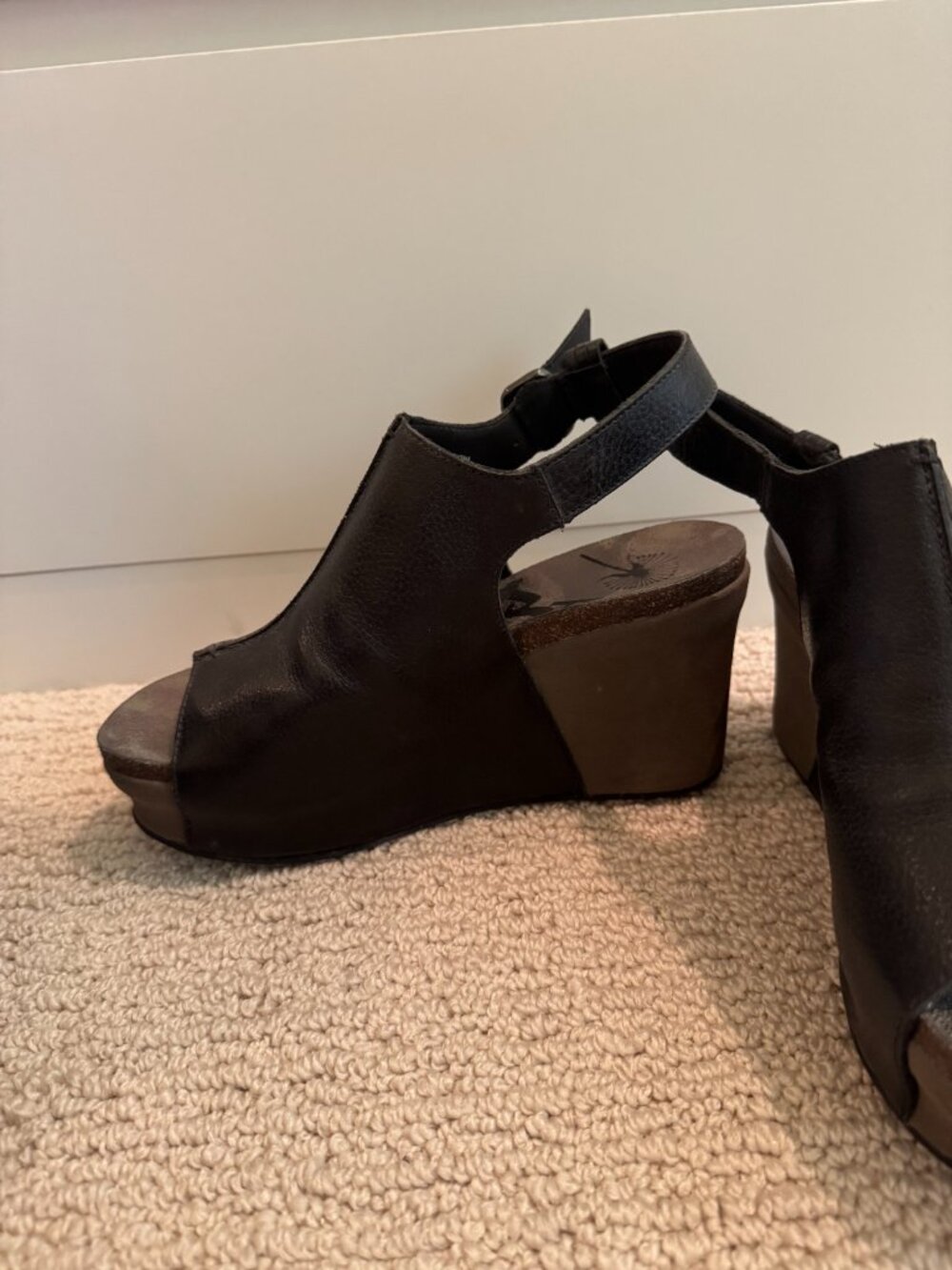 OTBT Jaunt Platform Wedge Sandals - Picture 6 of 11